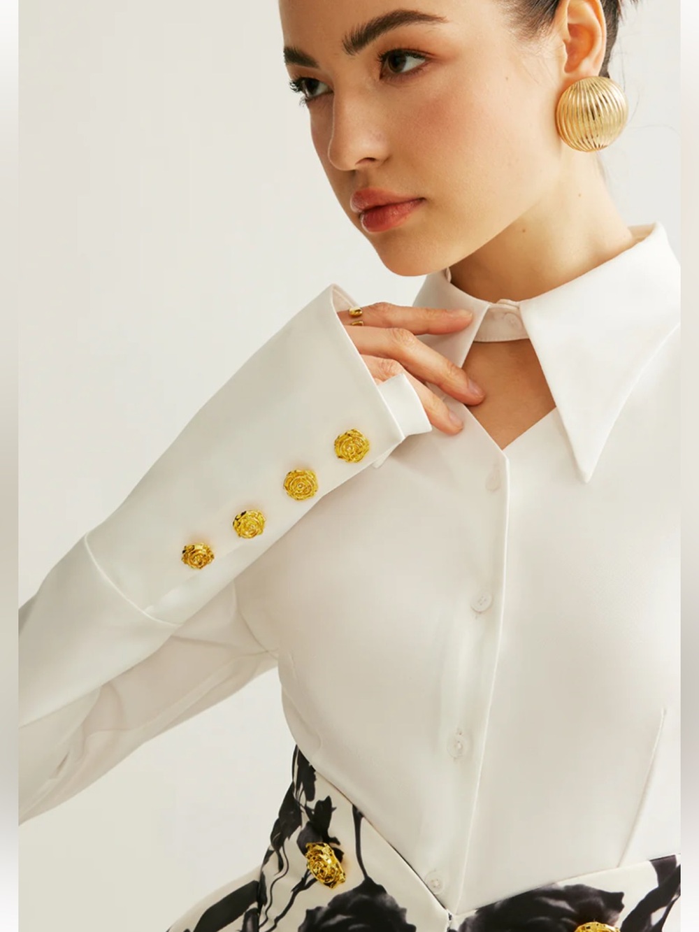 Commense Metal Button Cutout Polo Shirt NWT - Picture 3 of 7
